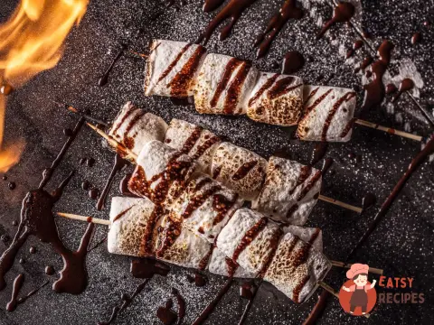 Маршмеллоу з соусом