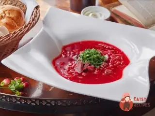 Класичний борщ із томатами