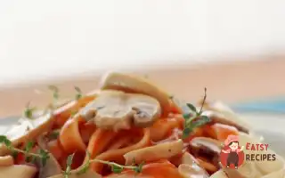 Макарони В Томаті З Грибами Та Шинкою