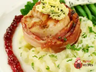 Курка з шинкою та сиром