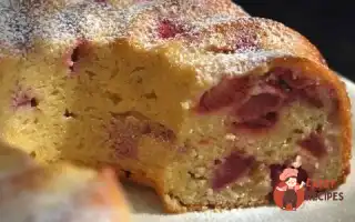 Манний Пиріг З Полуницею