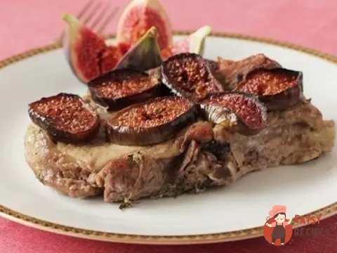 Маринована свинина, запечена з інжиром