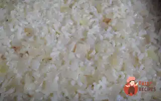 Рис Із Цибулею По-Болгарськи