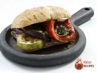 Сендвіч з овочами гриль