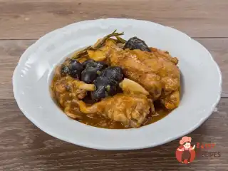 Кролик з маслинами