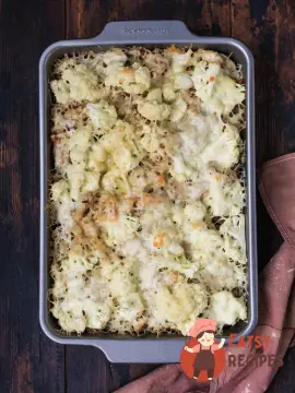 Рисова запіканка з куркою та цвітною капустою