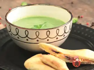 Зелений крем-суп з питою
