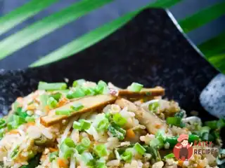 Рис з яйцем по-китайськи