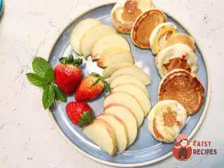 Млинці з яблуком