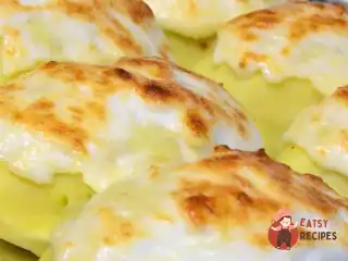 Котлети у картоплі під сирною шапкою