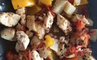 Дієтична Тушкована Куряча Грудка З Селерою