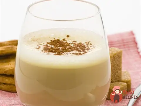 Гоголь-моголь із молоком
