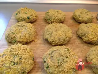 Котлети із сочевиці та рису