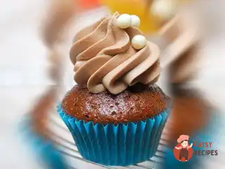 Шоколадні капкейки з кремом