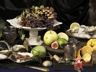 Устриці з трьома соусами