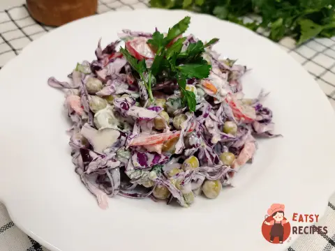 Салат з червоної капусти