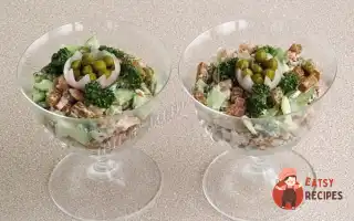 Салат Із Сухариками Та Копченою Ковбасою