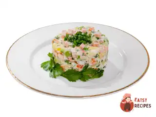 Незвичайний олів'є з ковбасою «Грандос» з індички