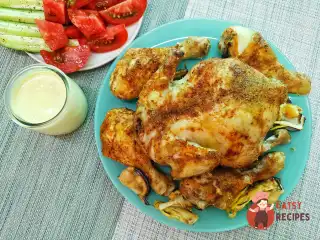 Імбирно-пряна курка, запечена на солі