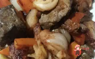Яловича Печінка З Яблуками Та Гарбузом