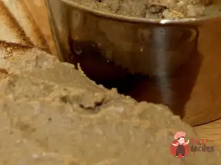 Курячий паштет з морквою та цибулею