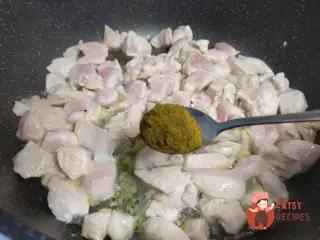 Крок 4: Пшенична каша з куркою