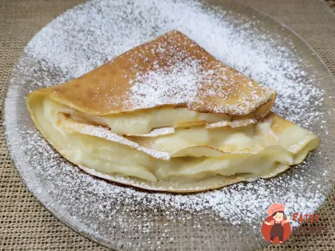 Млинці із заварним кремом