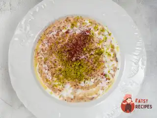 Овсяна каша з фініками та маслом солених лимонів