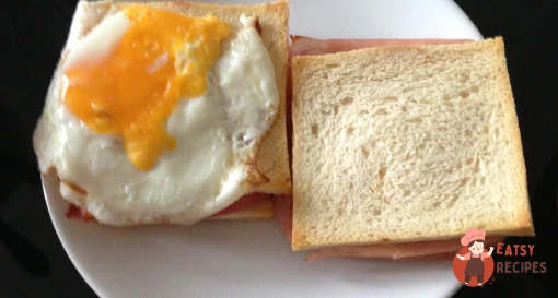 Французькі тости крок-мадам та крок-месьє