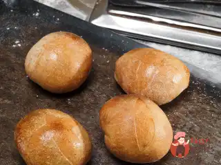 Пшеничні булочки