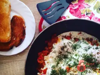 Шакшука (ізраїльська яєчня)