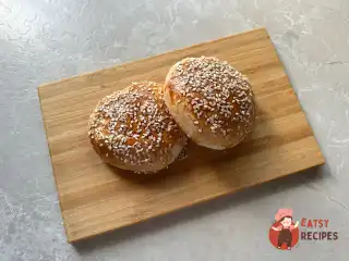 Булочки з кунжутом