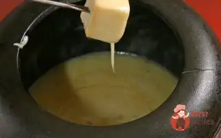 Фондю «Ніхател»