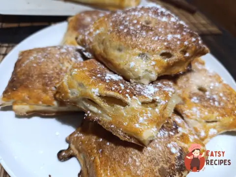 Слойки з яблуком