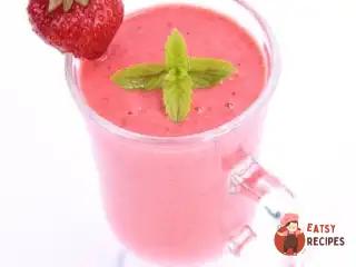 Ягідний смузі з яблучним соком