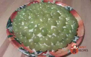 Листковий Салат З Виноградом