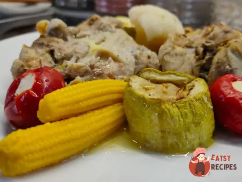 Курка з кабачками у рукаві