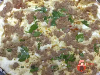 Лахмаджун (Азербайджанська піца)