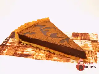 Кремовий шоколадний пиріг