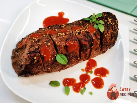 Яловичий антрекот, запечений у духовці
