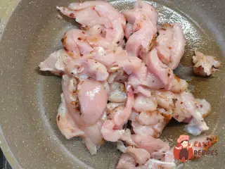 Крок 4: Пиріг з пряною куркою та пекінською капустою