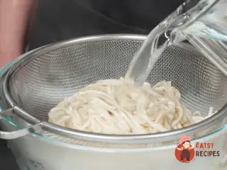 Крок 10: Запіканка з яєчної локшини з куркою