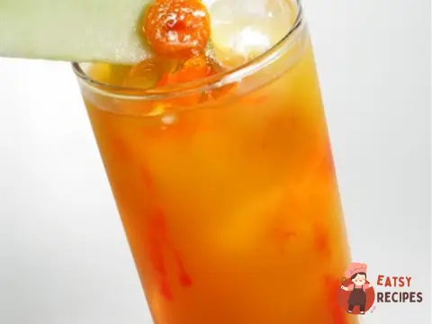 Коктейль з ромом на Хеллоуїн