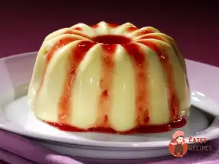 Гранатова панна-котта з пахтою