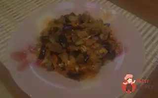 Баклажани З Цибулею Та Морквою