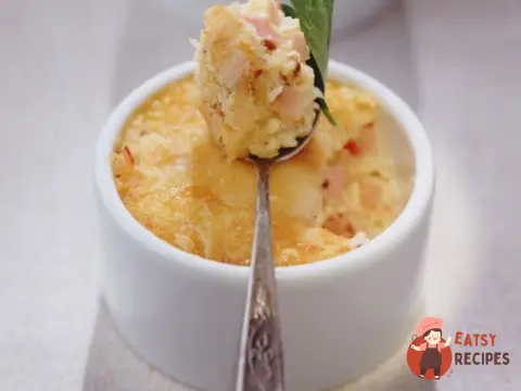 Картопляна запіканка-суфле з грибами та цибулею