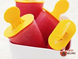 Кавунове морозиво з полуницею