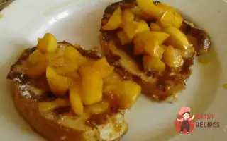 Грінки З Тушкованими Яблуками