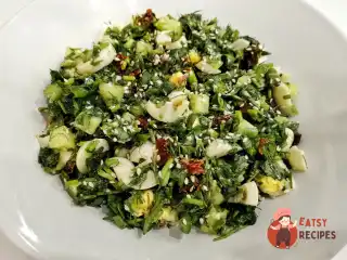 Салат із в'яленими помідорами