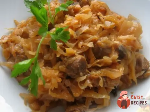 Капуста, обсмажена з грибами